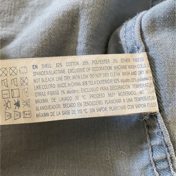 Forever 21 Cincinnati Reds Denim Jacket Girls Size Large Baseball Light Wash - Picture 6 of 12